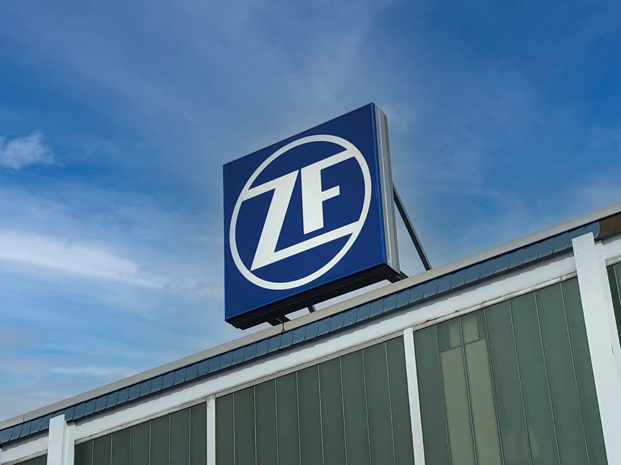 Success-story-ZF-Friedrichshafen-AG-komprimiert